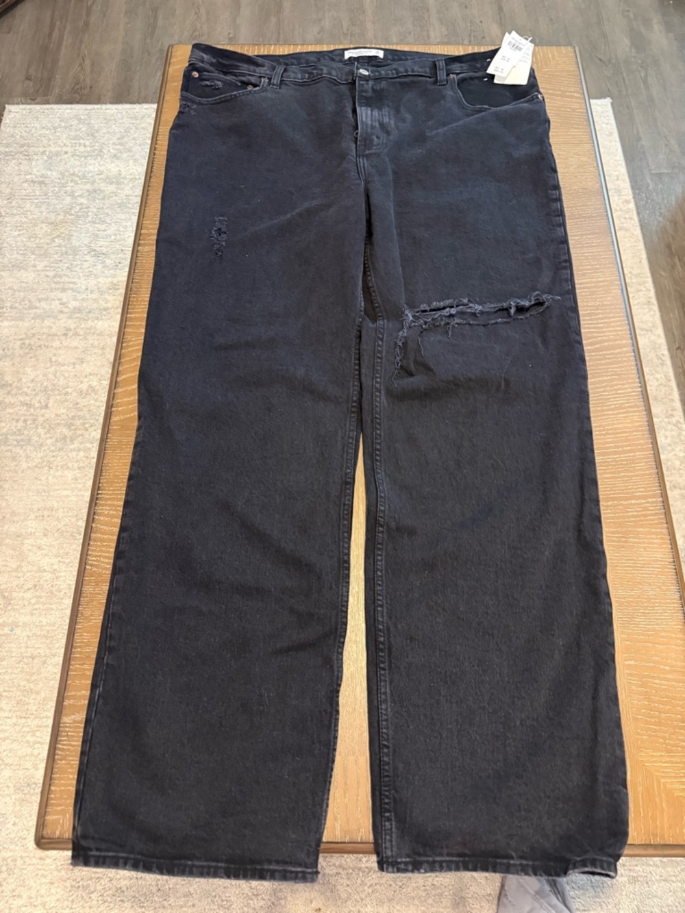 Abercrombie & Fitch Black Distressed Women's Jeans